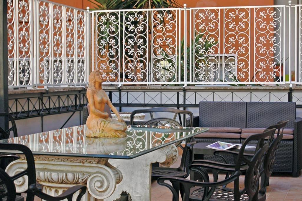 Vatican Luxury Apartment With Terrace - 7 People Рим Екстер'єр фото